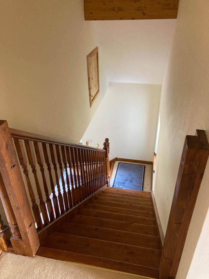 Springbank Apartment - Sleeps 4 - Pet Friendly Fort William Luaran gambar