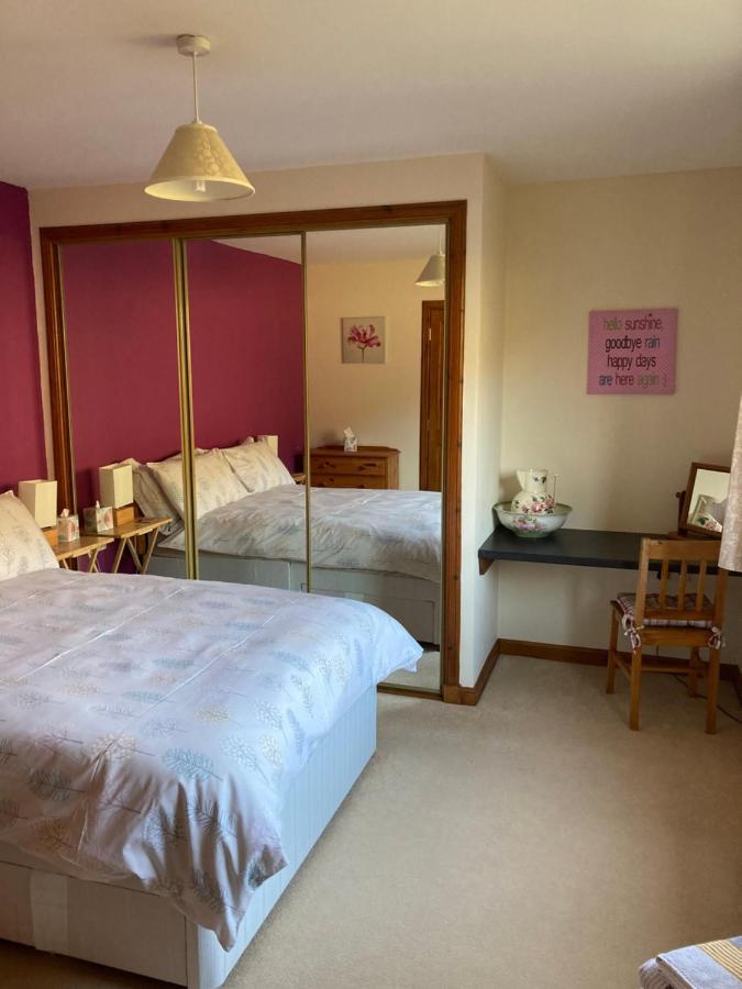 Springbank Apartment - Sleeps 4 - Pet Friendly Fort William Luaran gambar