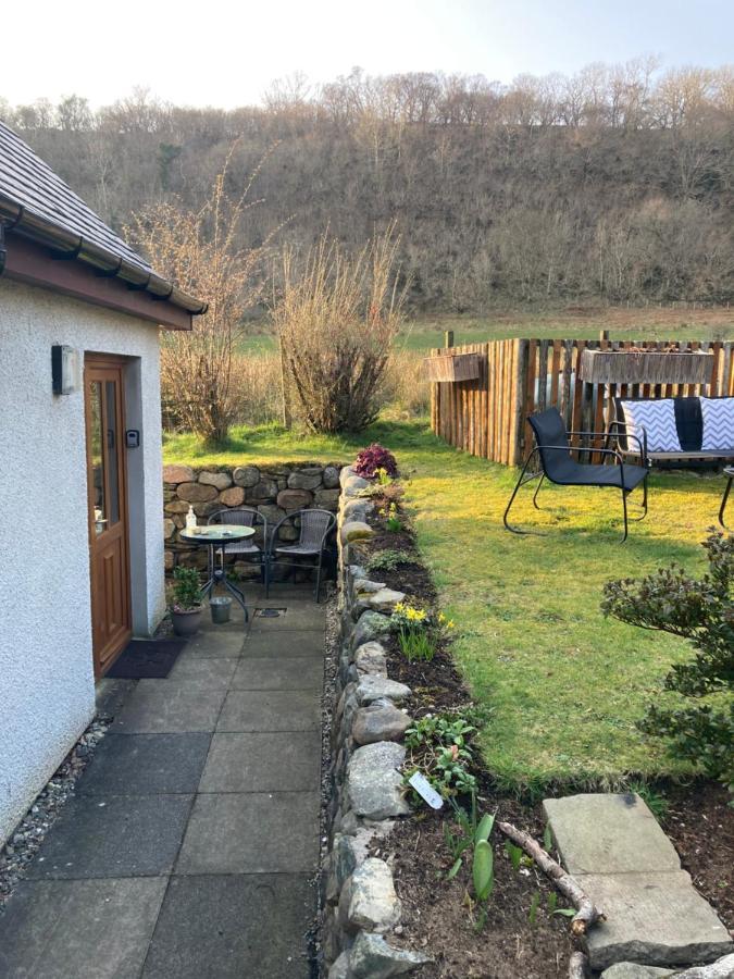 Springbank Apartment - Sleeps 4 - Pet Friendly Fort William Luaran gambar