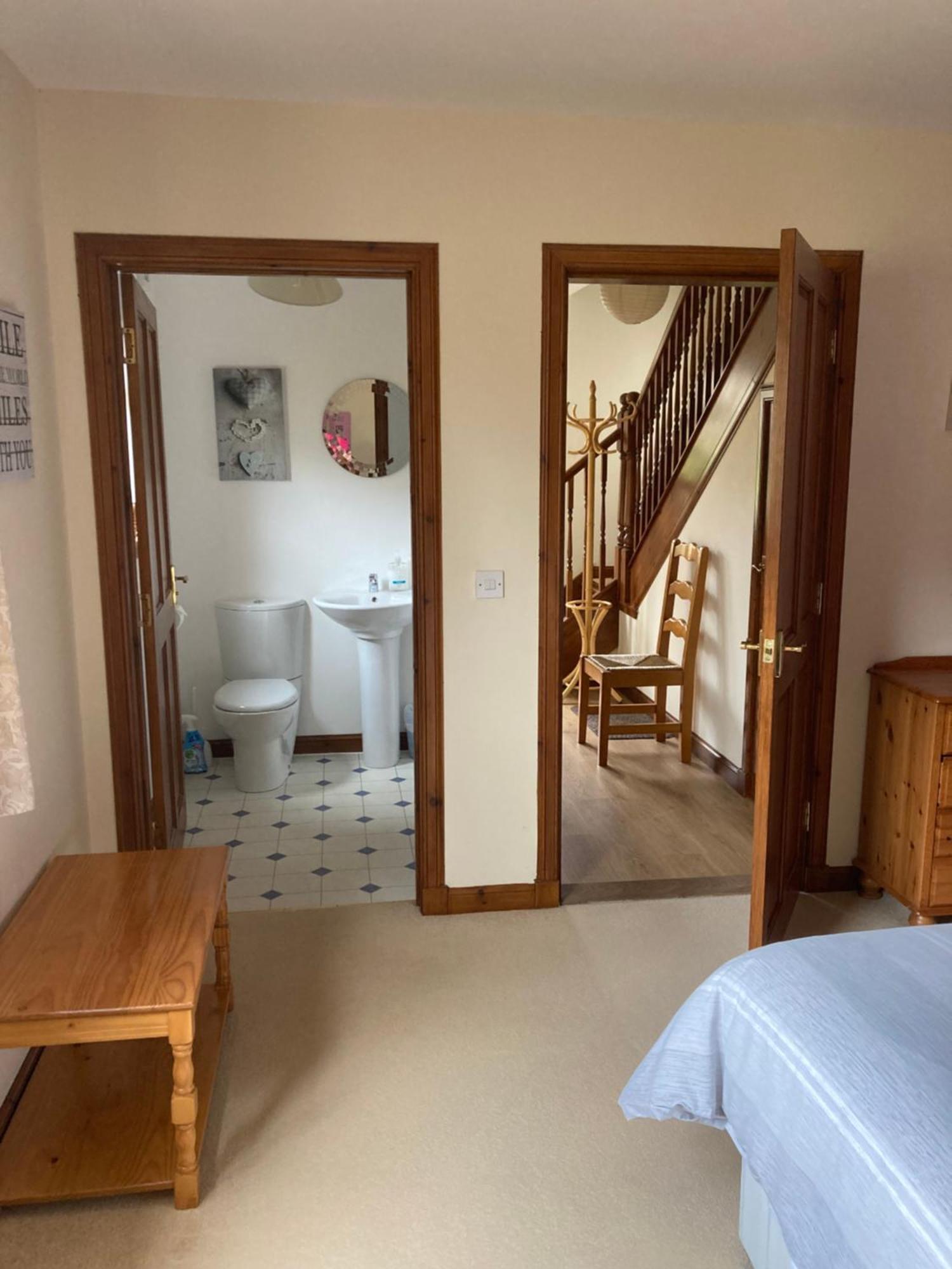 Springbank Apartment - Sleeps 4 - Pet Friendly Fort William Luaran gambar